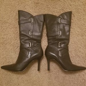 Black heeled leather Orion boot